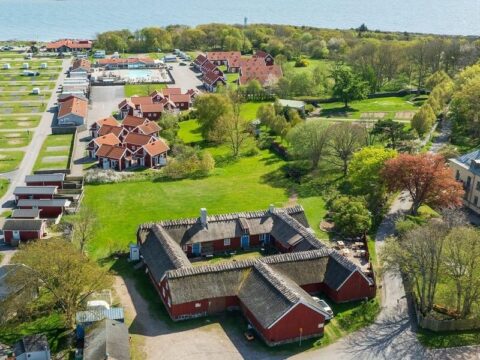 Apelviksgården Bed and Breakfast och Vandrarhem